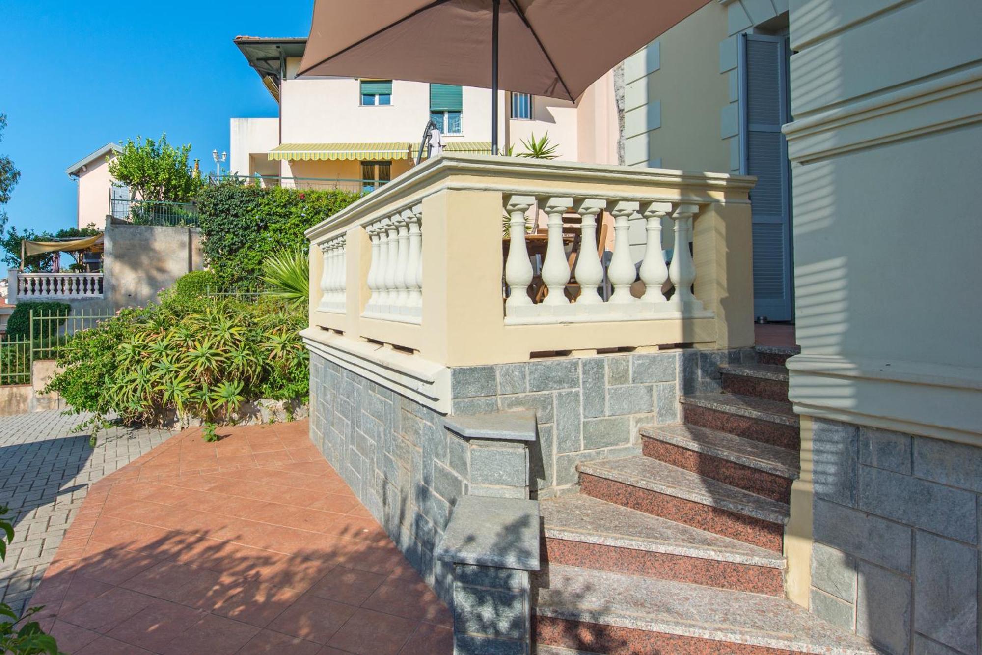 Oliviers -Agreable 2 Pieces Dans Maison Bourgeoise Mentona Zewnętrze zdjęcie